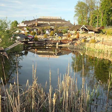 Austeria Hotel Rychnowo Bagian luar foto