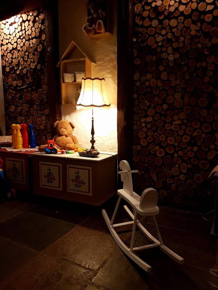 Austeria Hotel Rychnowo Bagian luar foto