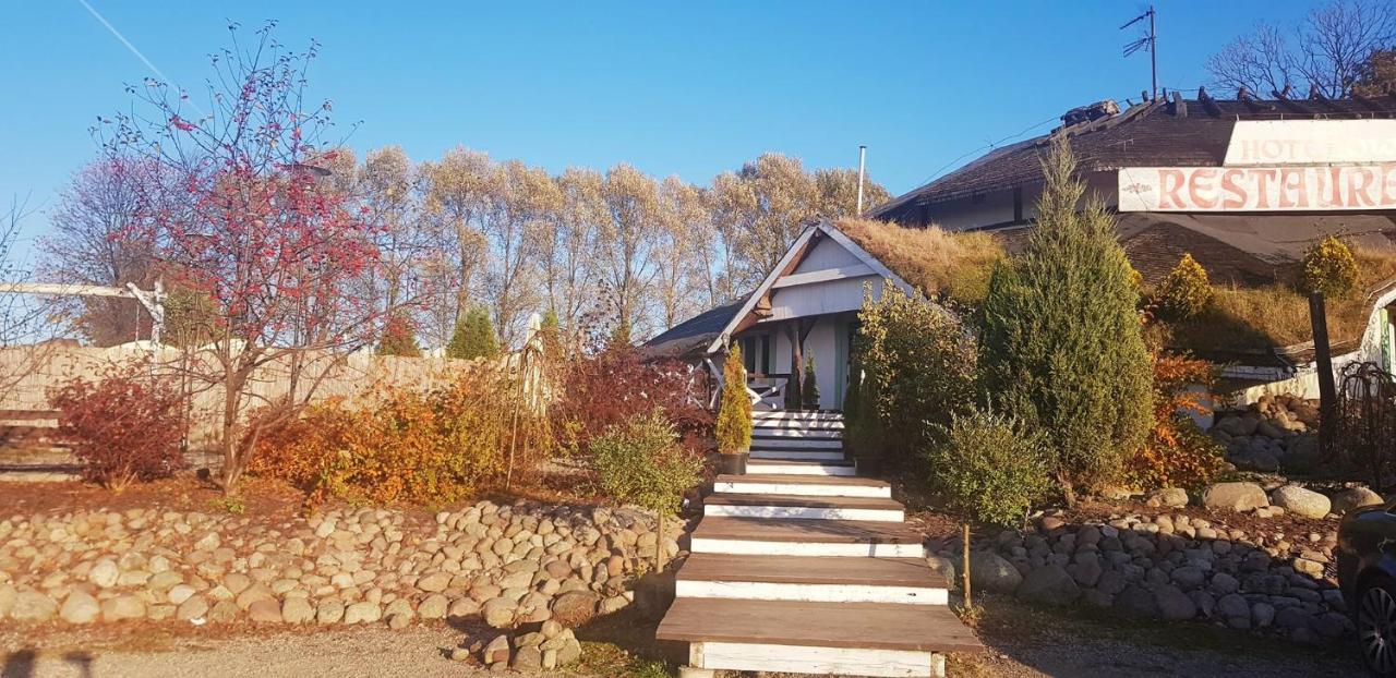 Austeria Hotel Rychnowo Bagian luar foto